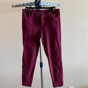 Old Navy Women's Burgundy Pants
